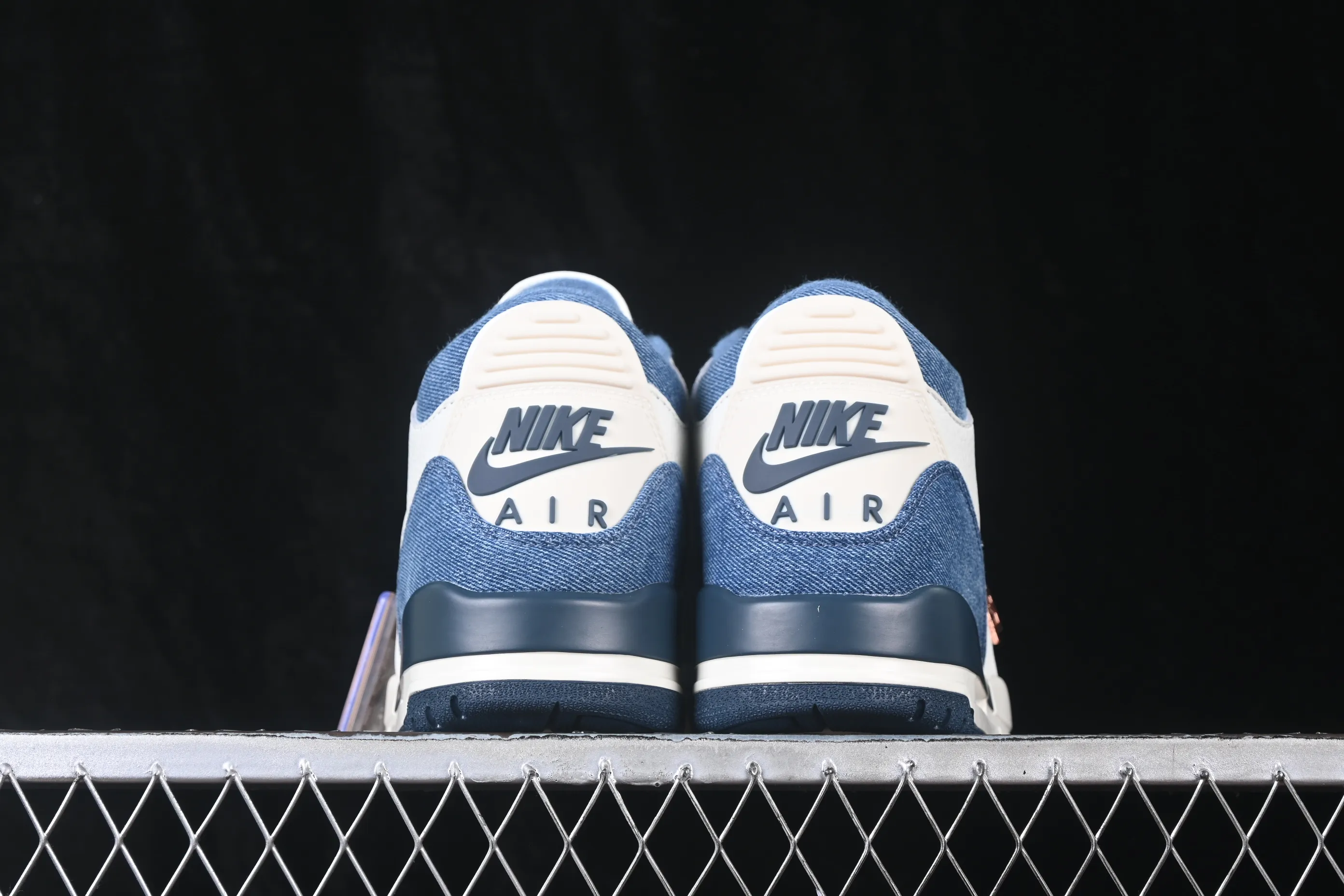 All categories Air Jordan Jordan series basketball shoes Air Jordan 3 Levi's x Air Jordan 3 Rtr "All-Star" AJ3 Joe 3 Levi's joint IR0912-400
